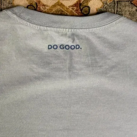 Cotopaxi Graphic Logo T-shirt Women's Cropped Outdoor Hiking Top Size Small - Picture 8 of 11